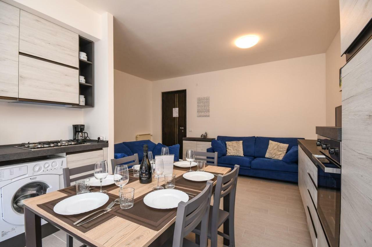 Holiday Sirmione Apartments Zewnętrze zdjęcie