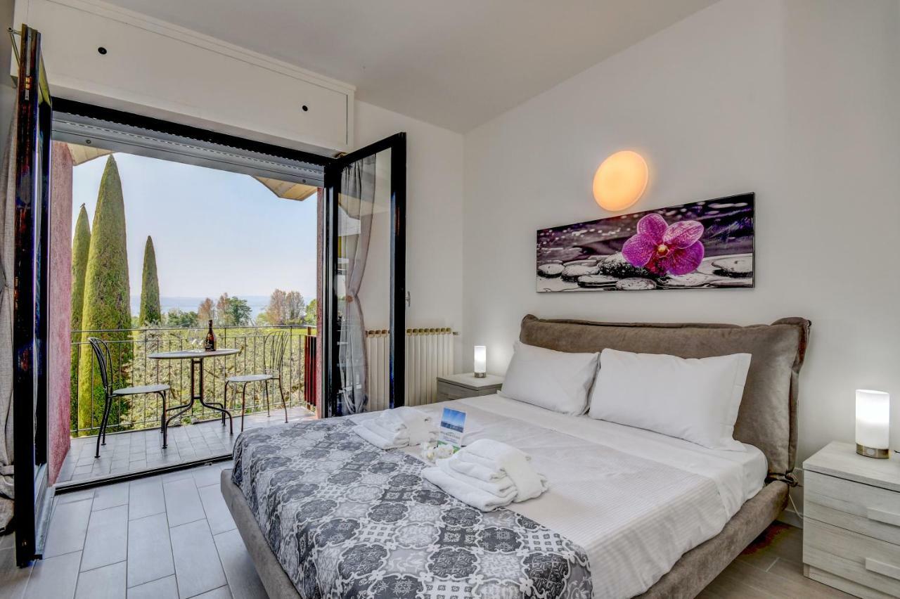 Holiday Sirmione Apartments Zewnętrze zdjęcie